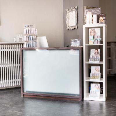 Salon003