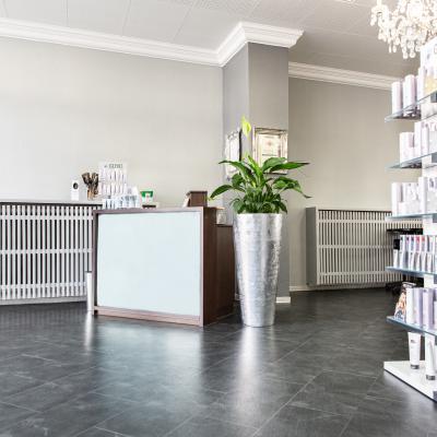 Salon005